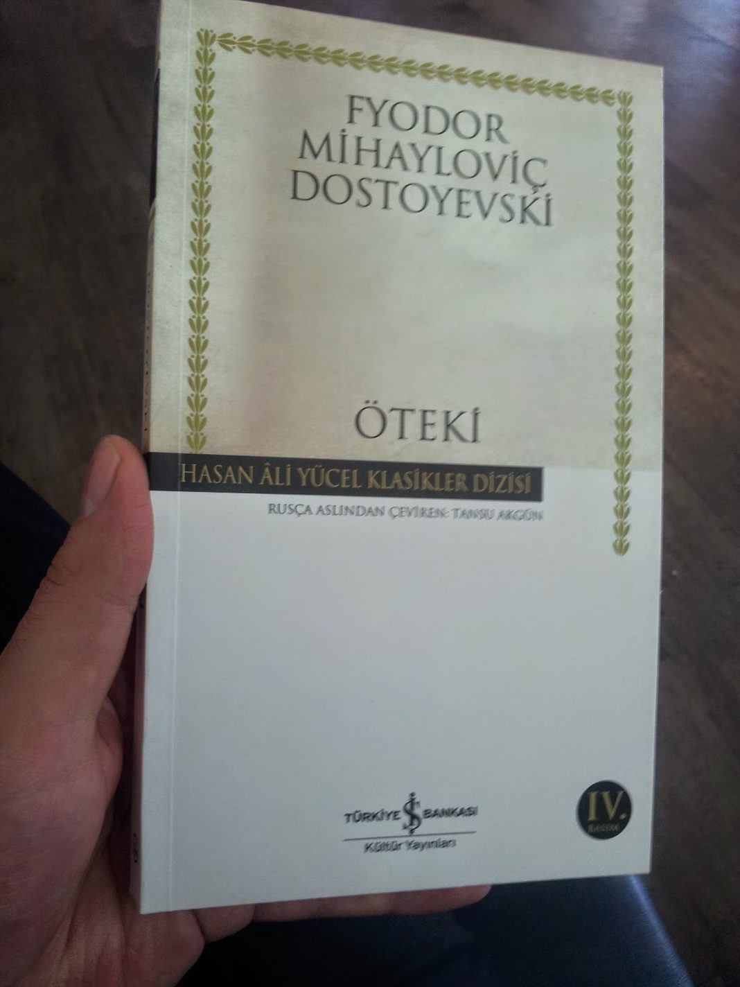 Şizofreni ile Kendini Kandırmak Arasında Geçen Bir Roman: Öteki – F.M. Dostoyevski