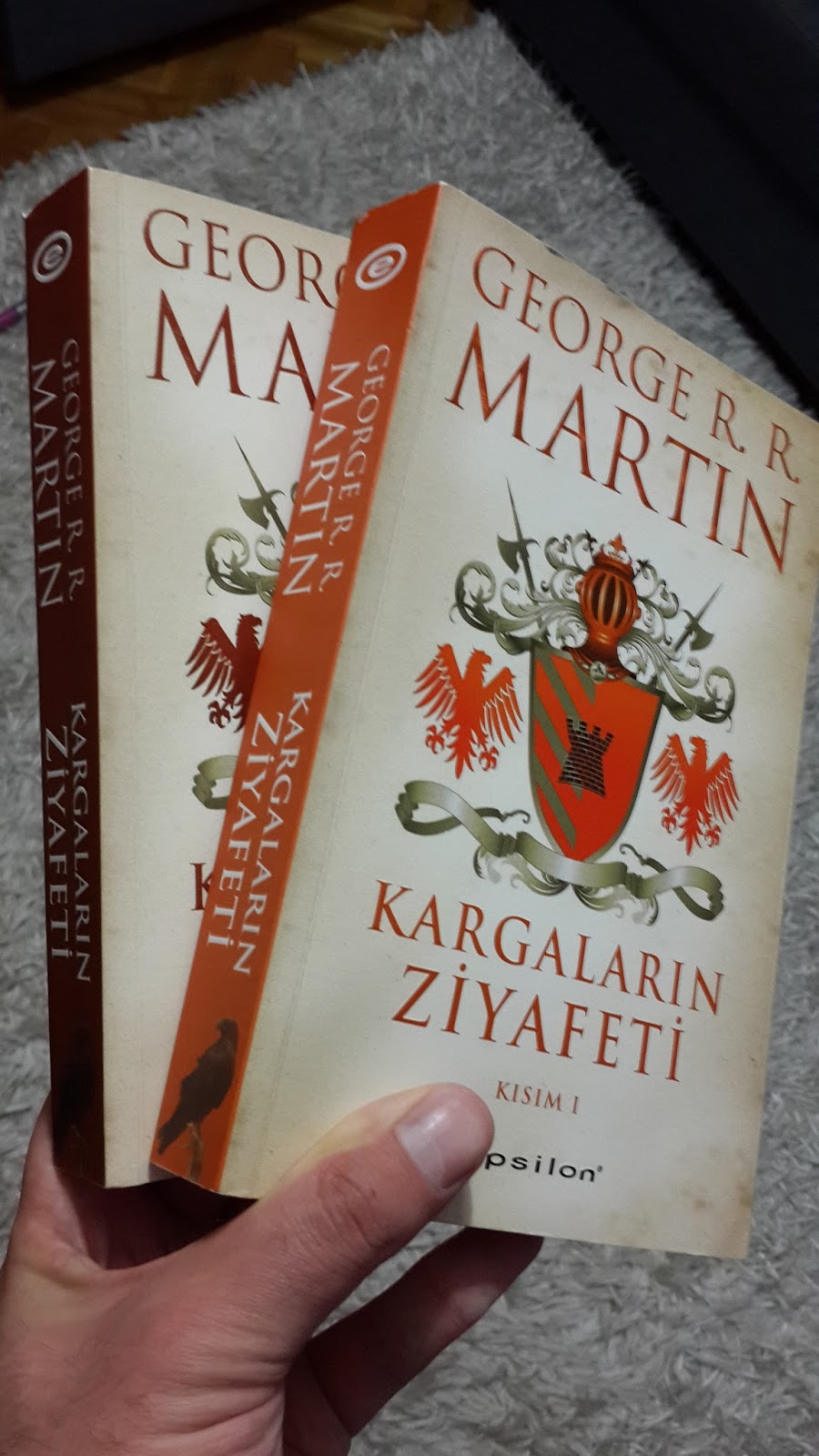 Muammanın Ortasında: Kargaların Ziyafeti – George R.R. Martin (Buz ve Ateşin Şarkısı 4. Kitap)