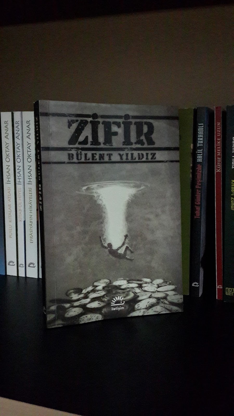 A’raf’ta Kalan Aziz Okur: Zifir – Bülent Yıldız