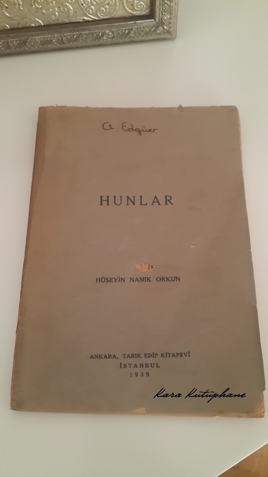Sahaf Raflarında Kaybolmuş Atlılar: Asya’dan Avrupa ve Hindistan’a Hunlar