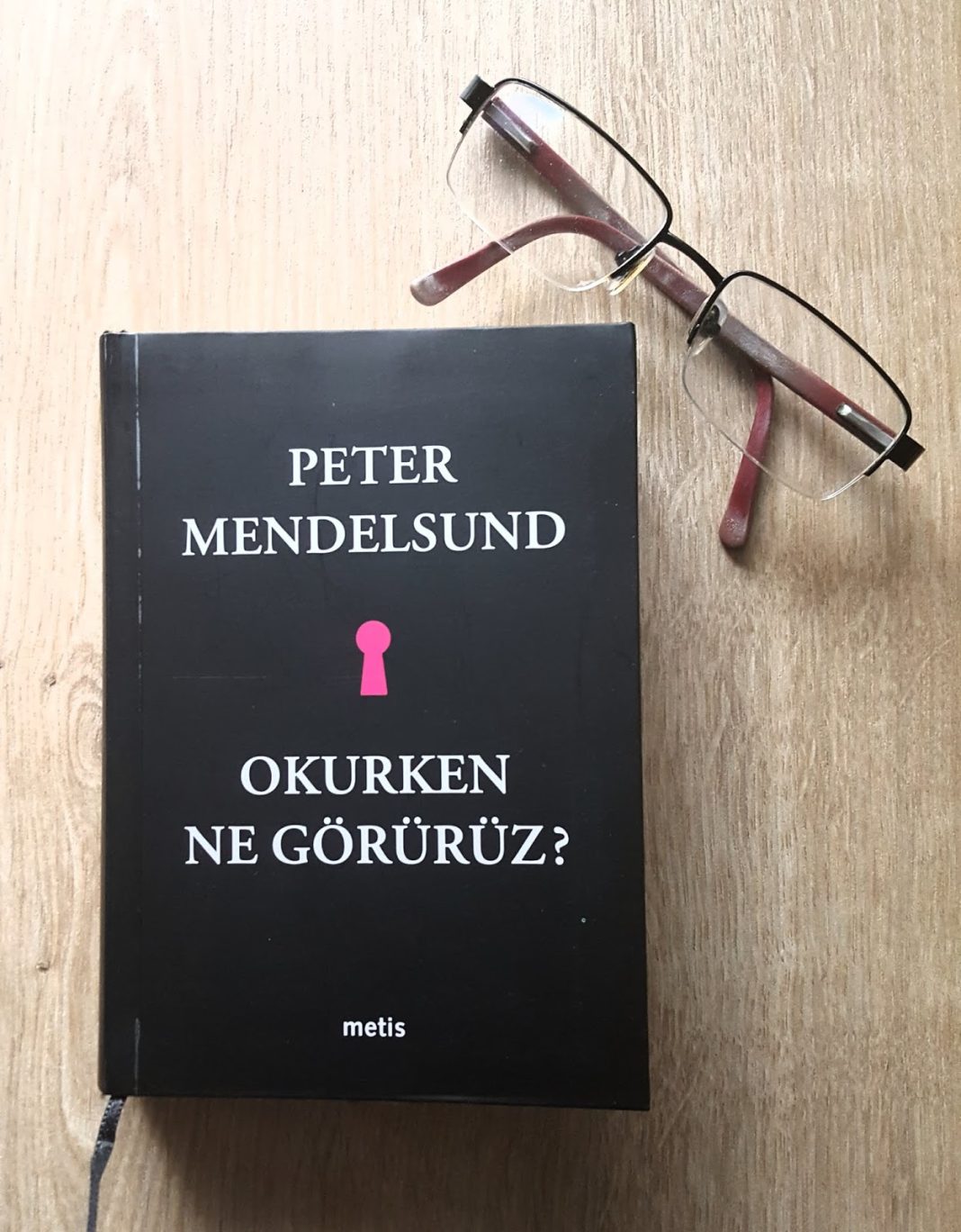 Gözü Kapalı Görmek: Okurken Ne Görürüz? – Peter Mendelsund